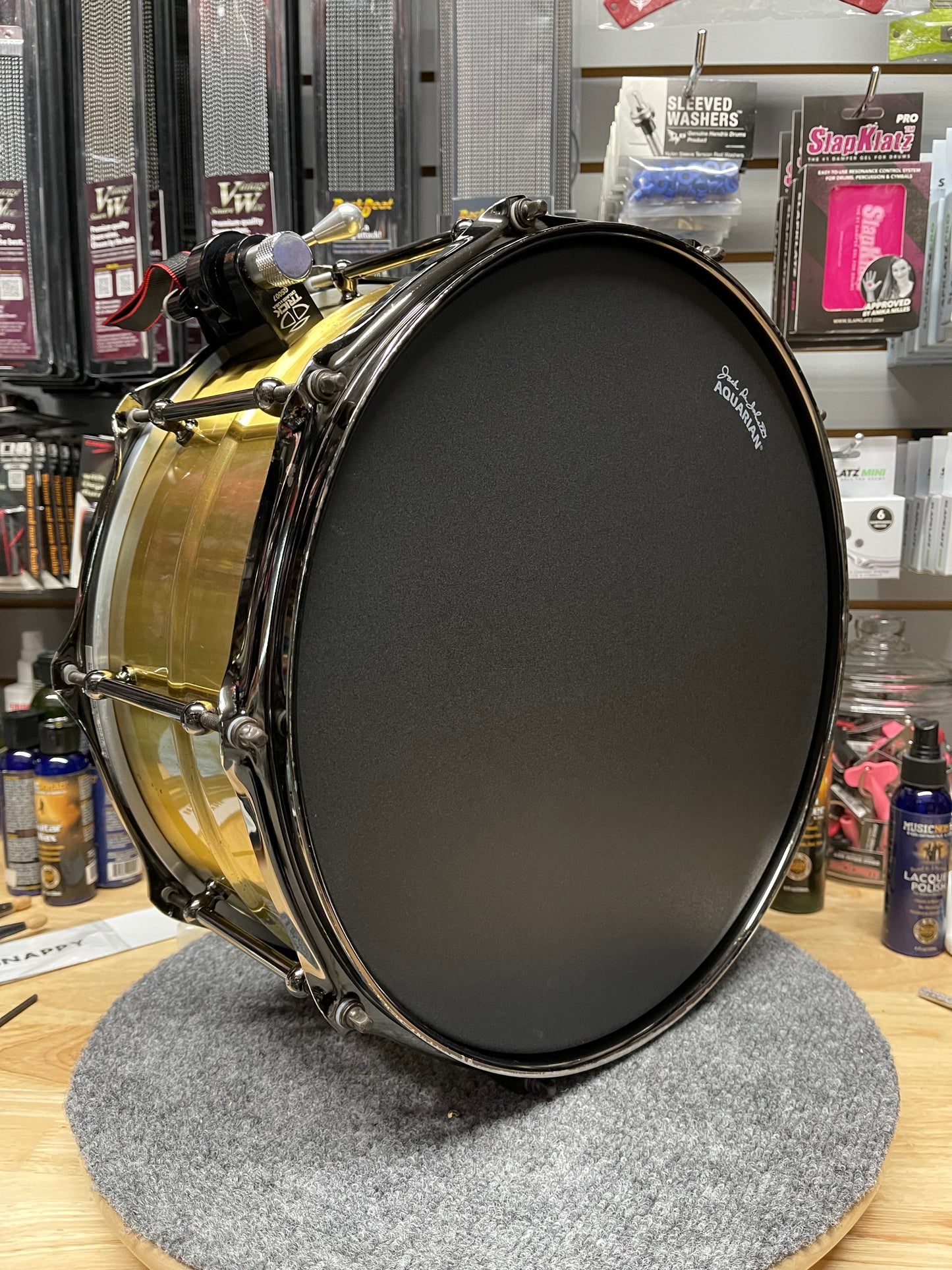 Vertical - Brass Snare 6.5 x 14 (used)
