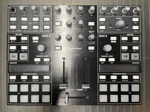 Novation - Twitch DJ & Audio Interface (USED)